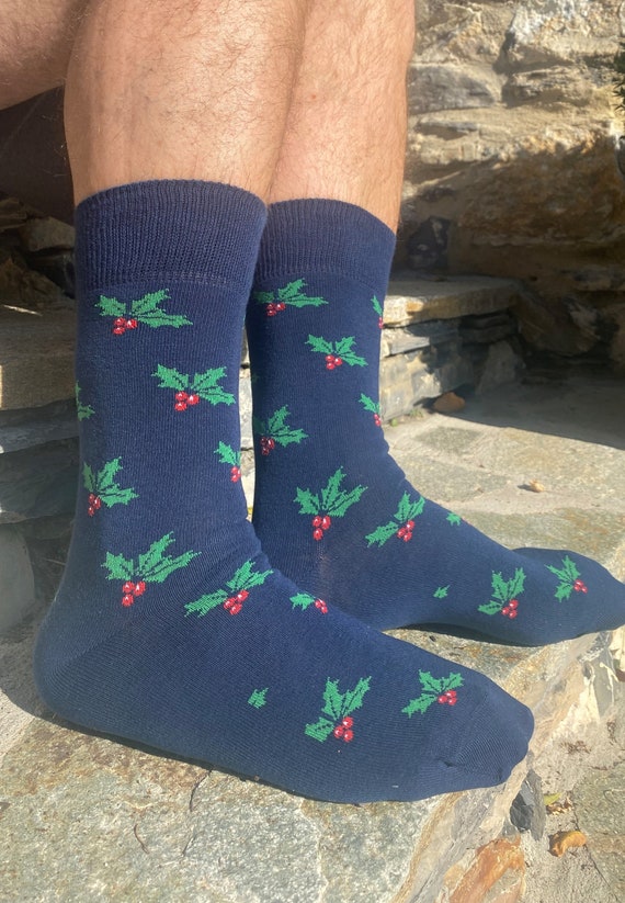 Men's 'Christmas Holly' Socks. Christmas Socks, Novelty, Secret Santa, Stocking Filler, Gift for Men, Holly, Xmas Present.