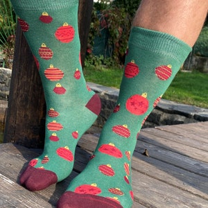 Men&#39;s &#39;Holiday Bauble&#39; Christmas socks. Secret Santa, Novelty Xmas, Gift for Men, Stocking filler, Christmas present, festive socks.