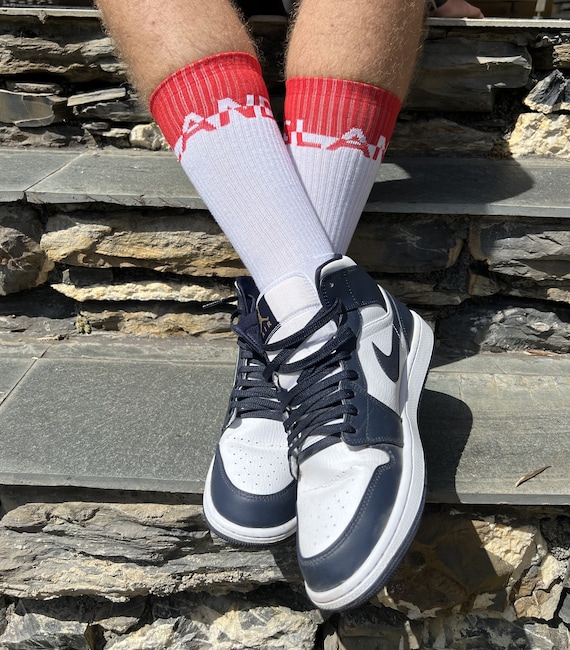 Chaussettes de sport England pour hommes. Chaussettes d equipage. Drapeau anglais. Cadeau pour homme Chaussettes patriotiques St George s Day Fier d etre anglais Fete des peres Etsy France