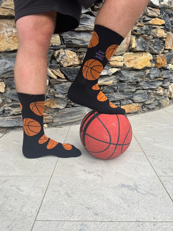 Calcetines deportivos de baloncesto bordados a medida para hombre. Hecho a  pedido en el Reino Unido. Crew Sport, Custom, Personalizado, Estilo retro,  Calcetines de gimnasio -  España