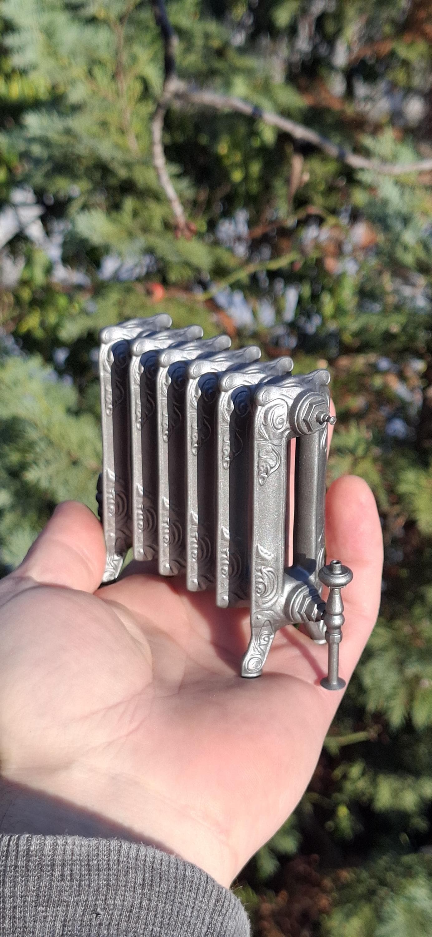Miniature Victorian Style Ornate Cast Radiator: 1/12, 1/6 Dollhouse and ...