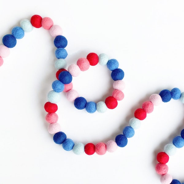 4th of July Ombré Felt Ball Garland | Happy 4th of July | Memorial Day Decorations | Party in the USA | 4th of July Decorations | America