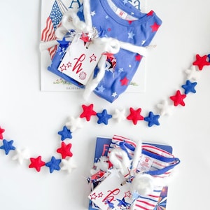 Red White and Blue Felt Star Garland |  4th of July Garland | Fourth of July Pom Pom Garland | USA Banner | Memorial Day Garland | America
