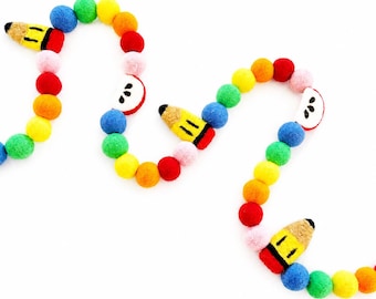 First Day of School Felt Apple and Pencil Garland | Felt Apples | Felt Pencils | Pom Pom Garland | Teacher Gift | Classroom Decorations