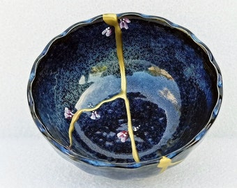 Kintsugi Bowl, Broken and Repaired Japanese Ceramic, Vase, Pottery, Mug, Art, Gift Ref. 1153