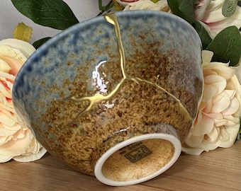 Kintsugi bowl. Japanese ceramics Collection "Fuyu" 1