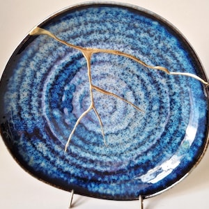 Kintsugi Bowl, Broken and Repaired Japanese Ceramic, Vase, Pottery, Mug, Art, Gift hjk