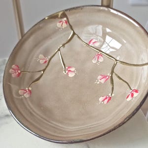Kintsugi Bowl, Broken and Repaired Japanese Ceramic, Vase, Pottery, Mug, Art, GiftB111