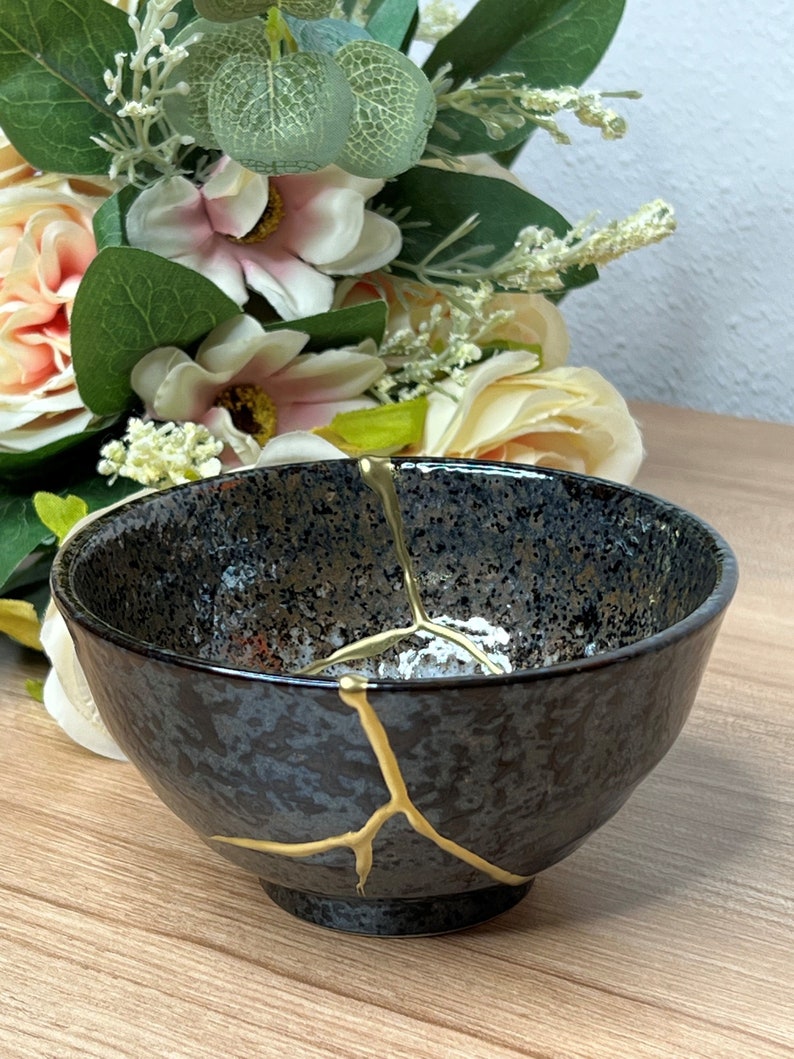 Bol Kintsugi. poterie japonaise. Collection Fuyu. 1 image 1