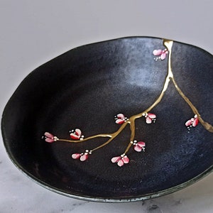 Kintsugi Bowl, Broken and Repaired Japanese Ceramic, Vase, Pottery, Mug, Art, Gift Made in Japan RF181