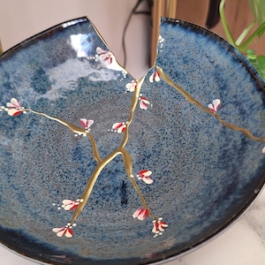 Kintsugi Bowl, Broken and Repaired Japanese Ceramic, Vase, Pottery, Mug, Art, Gift hjk