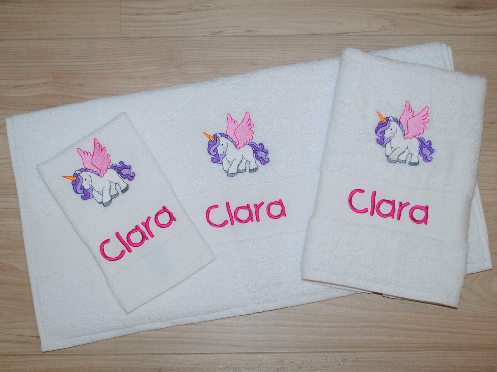 Personalized Bath Towel UNICORNS Embroidery Gift Etsy