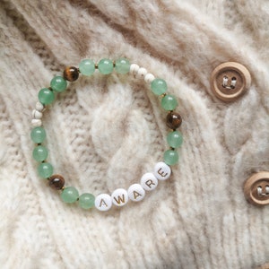 Pulseira com significado, AWARE, consciente, pulseira de pedra natural.