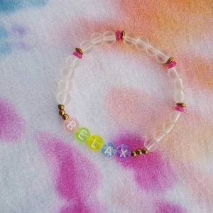 RELAX pulsera de letras, cristal mate, transparente, ágata, summer vibes
