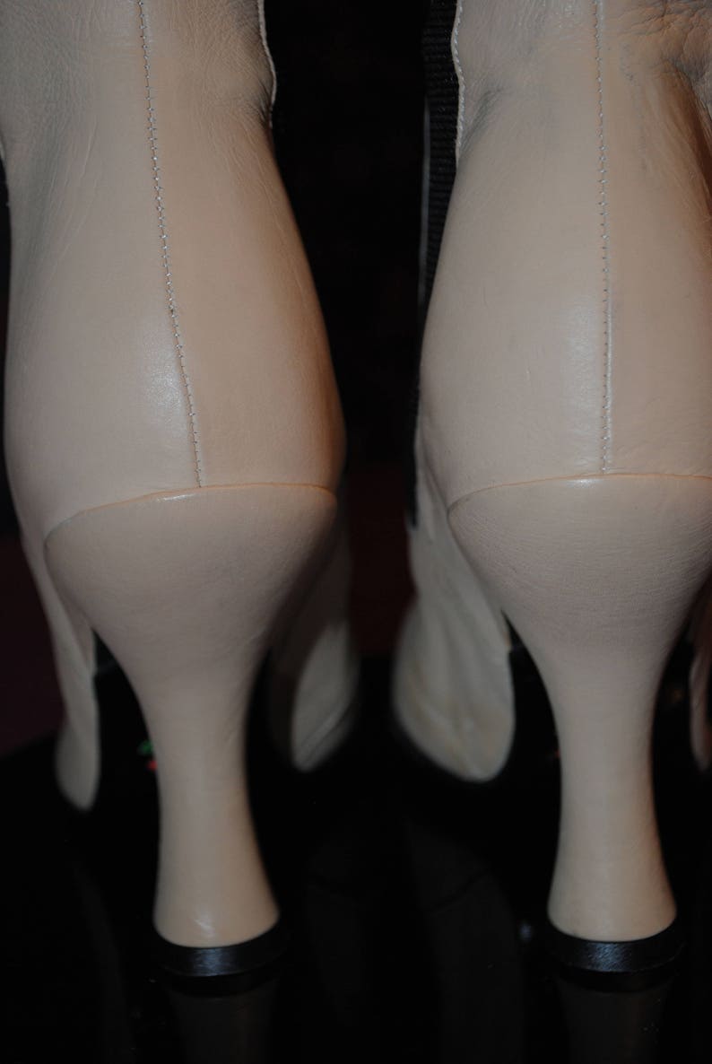 37-new Boots and leather cream Free Lance size