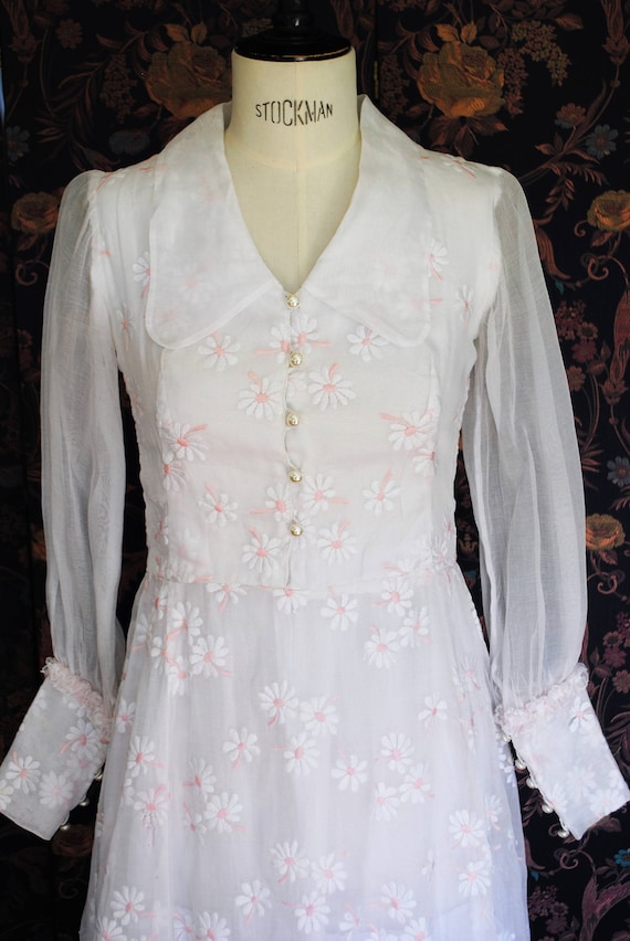 Organdy 1950 wedding dress