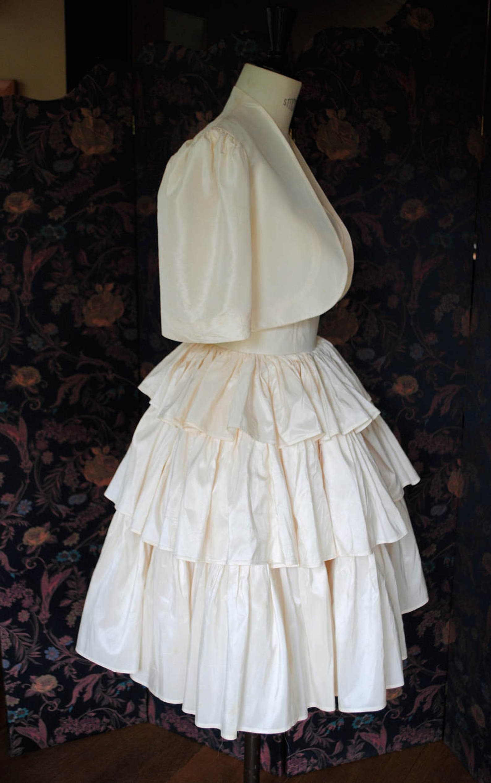 Wedding Dress in White Silk Taffeta /1980 - Etsy