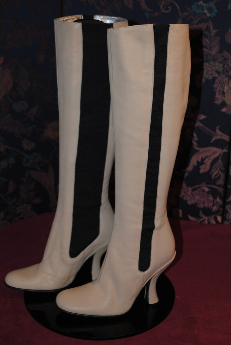 37-new Boots and leather cream Free Lance size