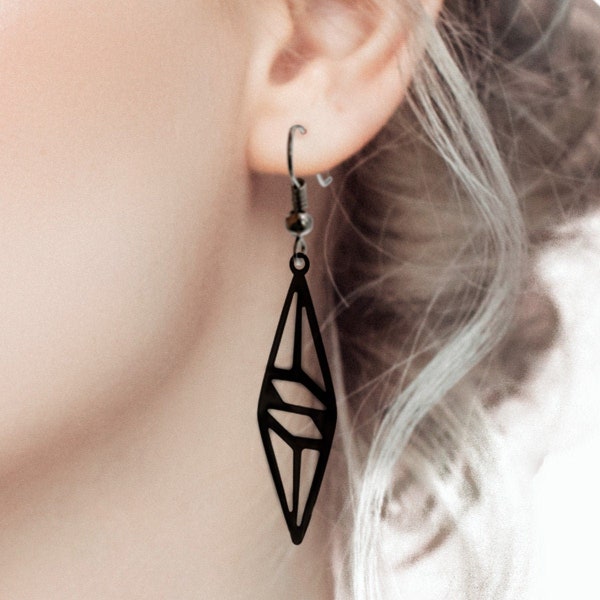 Boucles d'oreilles Graphique, earrings, géométrique, triangle, losange, longues, pendantes, attache dormeuse, bijoux fantaisies, silicone