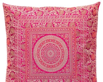 dark magenta throw pillows