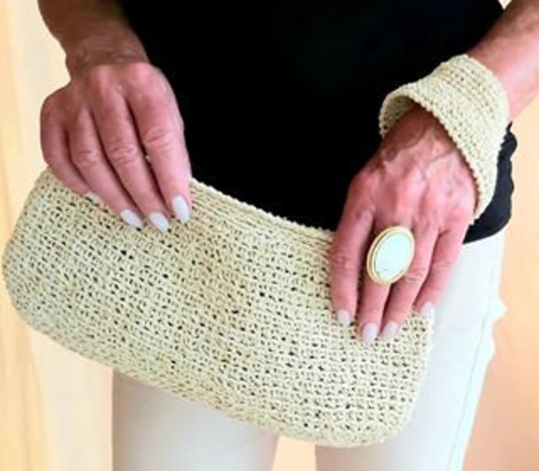 Clutch With Wide Handle Crochet From Raffia Straw Fan Clutch Etsy