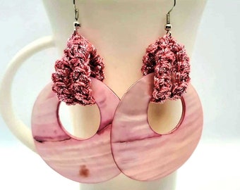 Pink natural shell earrings with crochet detail, Genuine Mother of Pearl earrings, Shell disc earrings, Shell dangle earring