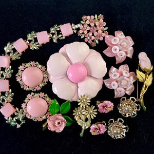 Vintage PINK Retro Mod Flower Jewelry Lot~10 Piece Retro Mod Metal Enamel Flower Pins Brooches Rhinestones Earrings Bracelet Bridal Bouquet