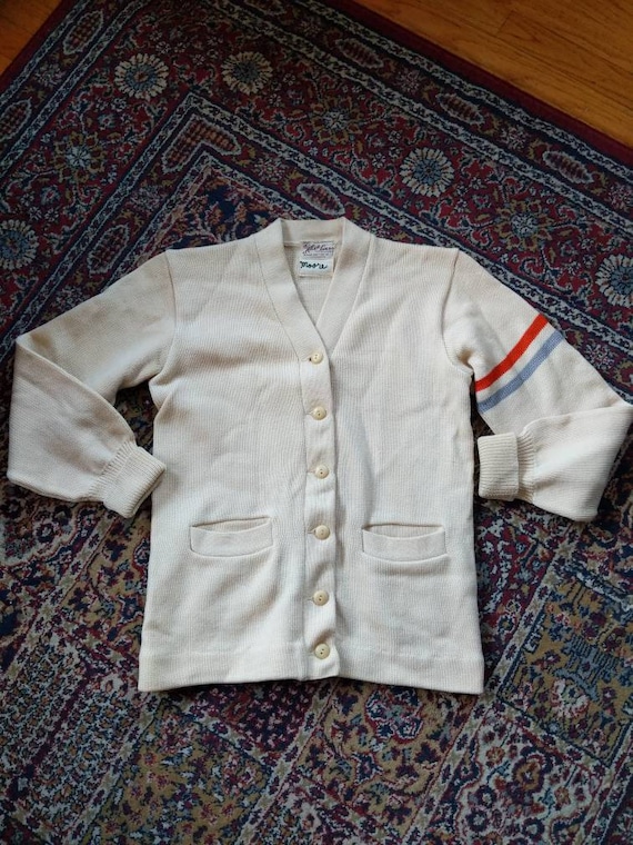 Vintage 40s 50s Albion Knitting Mills Sweater Vars
