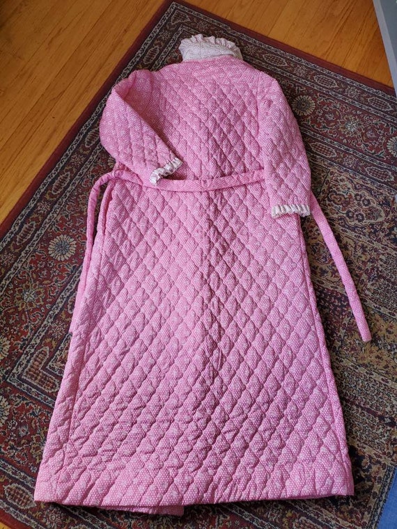 Vintage 70s 80s Lazy Life Quilted Long Rove Pink … - image 3