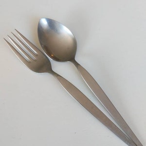 Oneida Community Satinique (Older) Oval/Soup Spoon and Dinner Fork Stainless