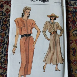 Vintage 80s Very Easy Very Vogue Dress UNCUT Pattern 9831 Sizes 8 10 12