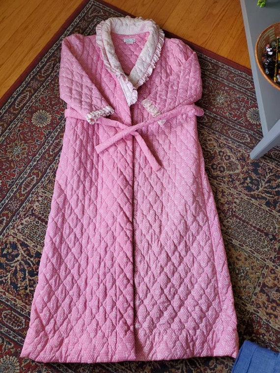 Vintage 70s 80s Lazy Life Quilted Long Rove Pink … - image 2