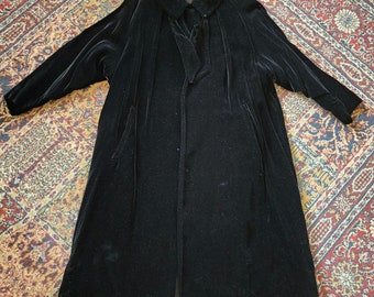 Vintage Saks Fifth Avenue Black Velvet Opera Coat