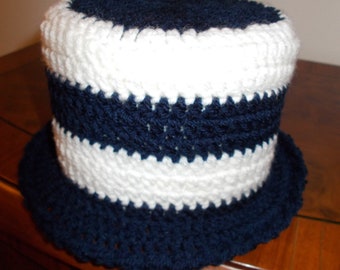 Klohut -Klohütchen Toilet Paper Hat in blue/white