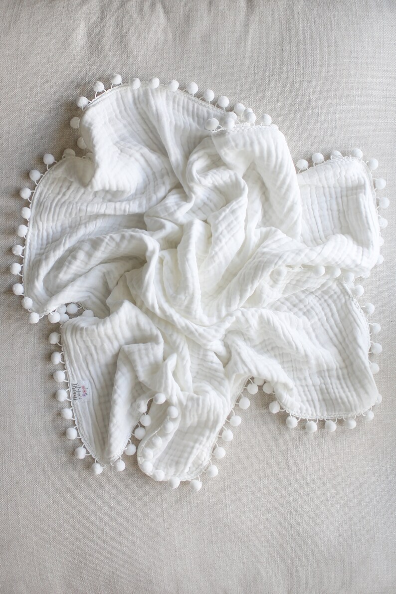 White Cream Blanket Swaddle Pom Pom Blanket Vanilla Organic Muslin Pom Pom Blanket Gender Neutral Blanket Crib Blanket Baby Blanket