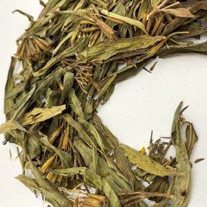 Dried Pericon, Tagetes lucida Leaf for Sale from Schmerbals Herbals. Otherwise known as Sweet Mace Marigold, Sweet Scented Marigold, Mexican Marigold, Mexican Mint Marigold,  Mexican Tarragon, or Yerbaniz