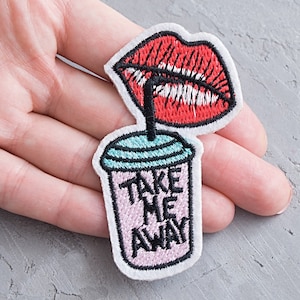 Toppa portami via tazza 75mm, Ferro su applique, toppa ricamata labbra rosse, toppe Coffee to go per giacca, accessorio Teen Funny - 2 15/16"