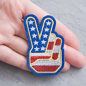 USA V for VICTORY fingers patch 65mm, American flag Iron On embroidered applique. Peace Sign, Stars Stripes patch. Patriotic patch - 2 9/16&quot;
