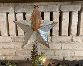 5" Vintage Style Americana Galvanized with Rusted Rustic Accents  Metal Star Christmas Tree Topper Recommended for Trees Up To 5 Feet Tall