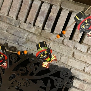 Guirlande d'Halloween de style vintage, décoration en carton découpé à la main, chat en chapeau haut de forme et nœud à pois, vous le concevez et nous le ferons !!