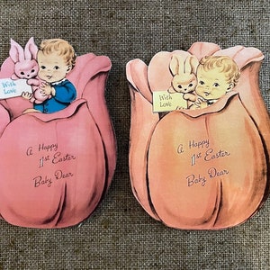 Größen bis 33 cm Vintage Stil Repro Baby in Blütenblättern Hält Hase Ostern Karton Dekoration, Karte, Einladung, Cupcake Toppers