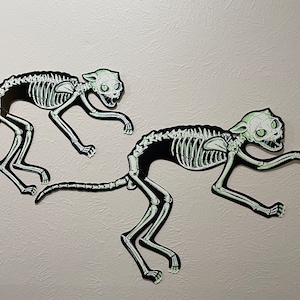 NOS Estilo vintage Cabeza de patas móviles de 2 lados, Esqueleto de cola Gato Espalda arqueada Cuerpo completo Decoración de fiesta de cartón de Halloween, ¡Enmarcable también!