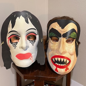 ADULT & KIDS Pick Vintage Style Dracula or Lady Dracula Vampire Cardstock Halloween MASK Costume Masquerade Party Favor Accessory, Dress Up