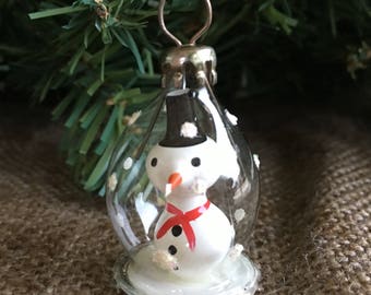 Unique Vintage 1 1/2" Tall Miniature Mini Snowman,Mica Snowy Glass Globe Diorama Christmas Ornament for Sm FeatherTree,Dollhouse Decoration