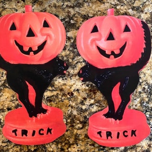 Sizes Up To 17&quot;  Cat Under Jol Pumpkin with Trick Message, Halloween Hand Cut Cardstock Decoration for Crafting Framing Etc, Cupcake Toppers
