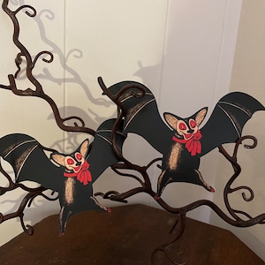 Größen bis 15 "Vintage Stil Repro Glücklich Fliegen Schwarze Fledermaus Rot Schleife Halloween Handgeschnittener Karton Dekoration, Rahmen, Cupcake Toppers, Stil A