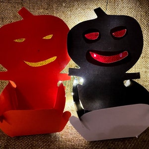 Choice of 3 Sizes Vintage Style Repro 1920s PUMPKIN Mylar Face to Light Up Halloween Party Favor,Candy Container,Nut Cup,for Cupcake Too
