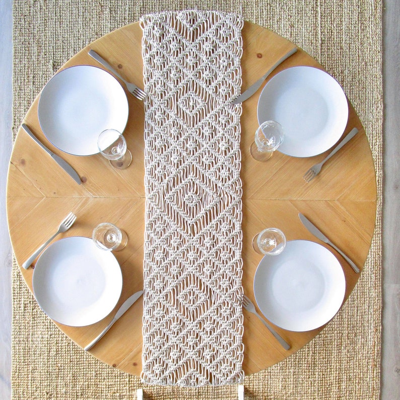 MACRAME PATTERN / Table runner / Table cloth / Table cover / DIY / Pdf / Macrame tutorial / Advanced level / English and French image 2