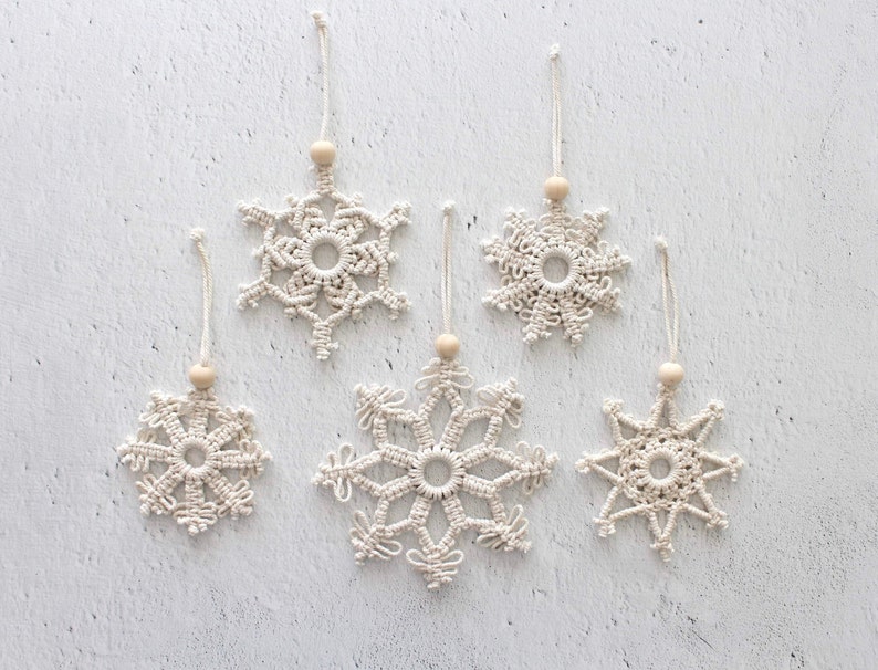 MACRAME PATTERN / 5 snowflakes / 5 stars / Macrame tutorial / Christmas decorations / How to / DIY / Beginner level / English and French image 2