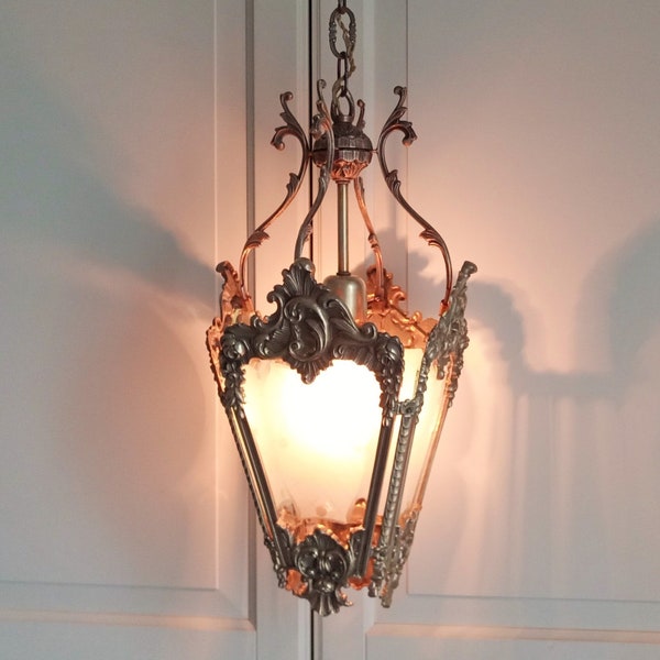 lampadario lanterna, lampadario ottone vintage, vetro satinato, stile barocco rococo, ingresso, corridoio, bagno, stile romantico francese